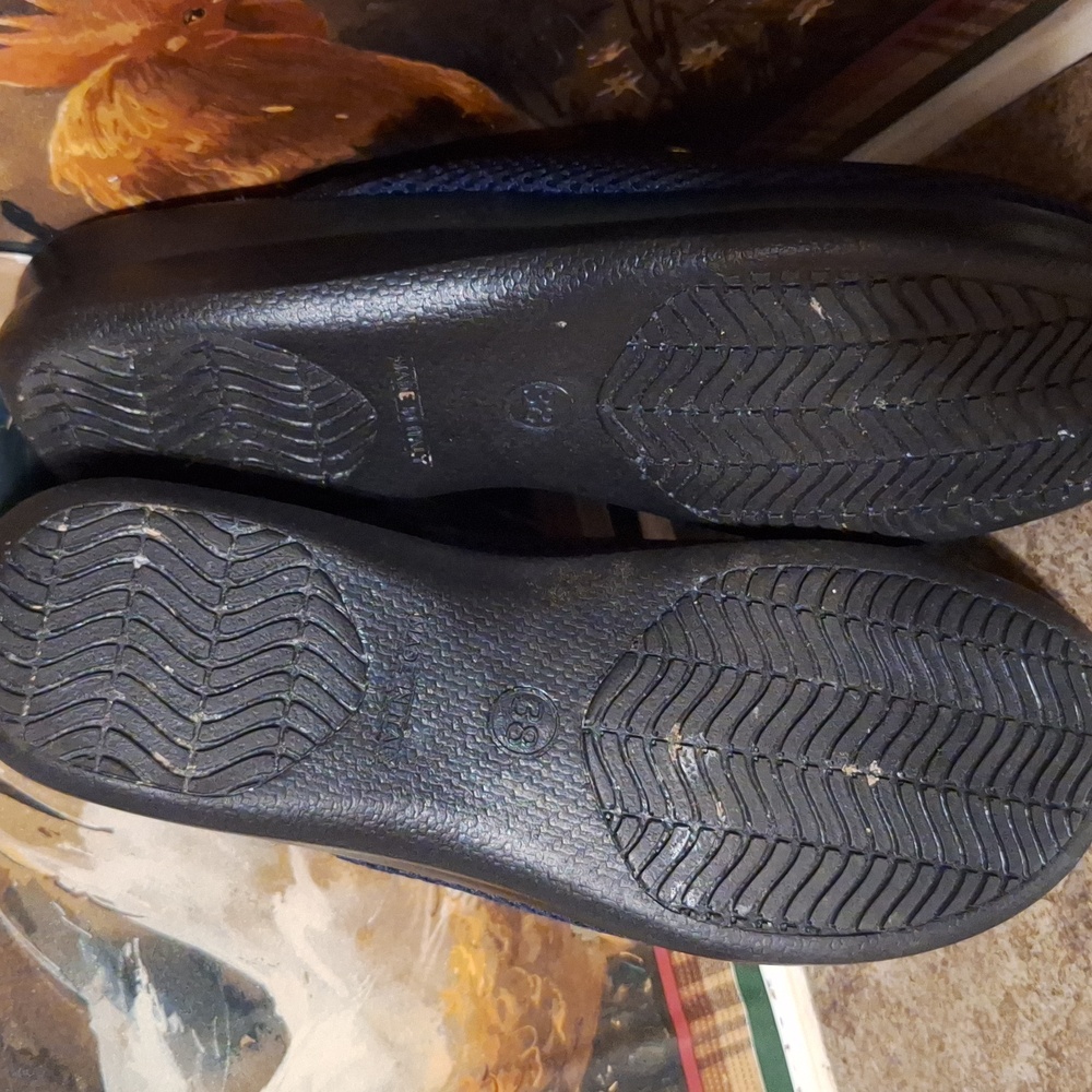 Flexus Slip-Ons - image 7